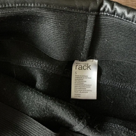 Nordstrom Rack Faux Leather Fleece Lined Womens Leggings Size Small - Picture 3 of 8